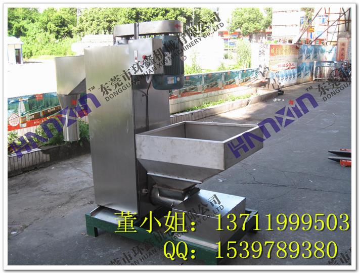 銷售廢舊塑料脫水機，廣東專業(yè)廢舊再生塑料脫水機機械生產(chǎn)廠家