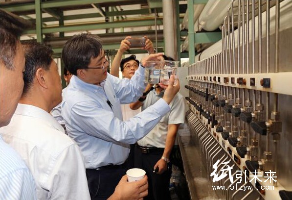 山東省環(huán)境保護廳廳長王安德一行到亞太森博(山東)漿紙有限公司調(diào)研